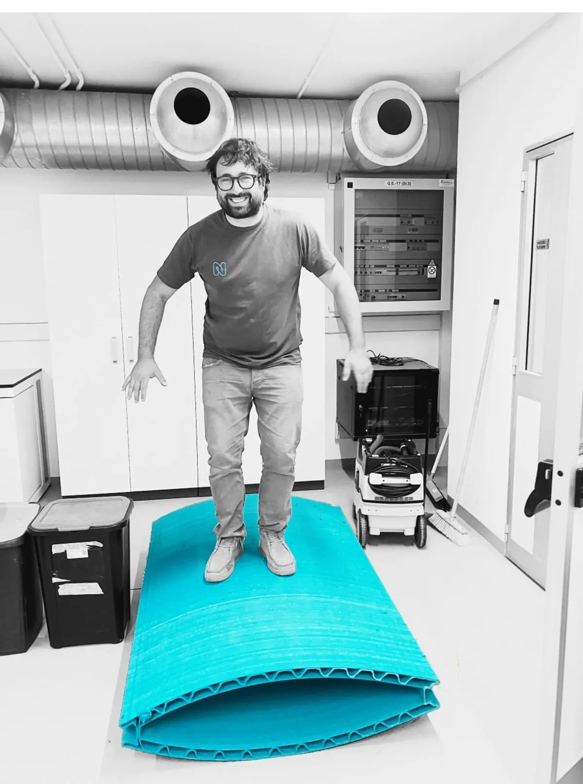Francesco Belvisi standing on a 3D-printed CoreLight3D® panel