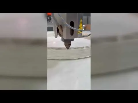 Printing a ring upright, inside the shipyard