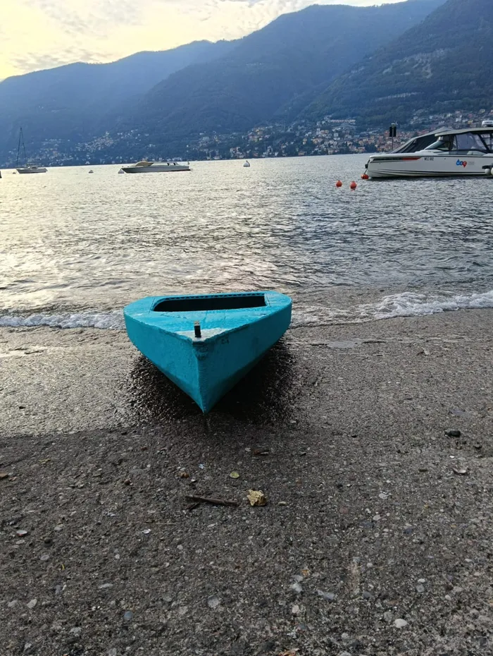 The bow of Printarella1 at sunset