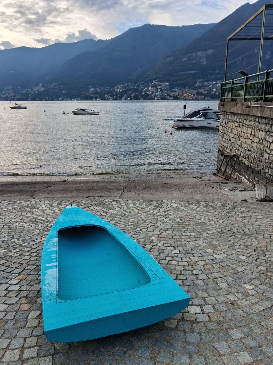 The Printarella1 hull at three quarters on the stone lakefront